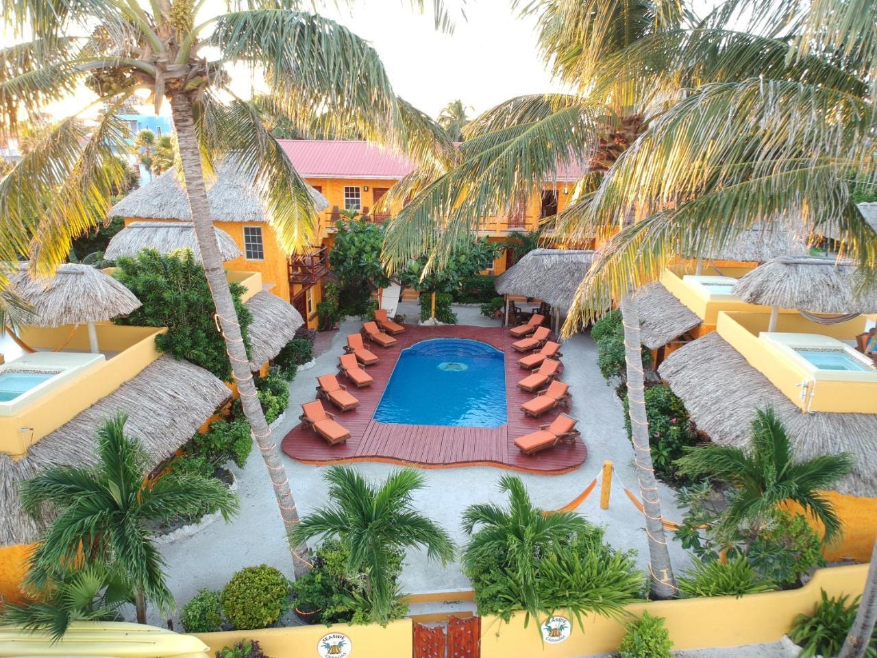 Seaside Cabanas Hotel Caye Corker Экстерьер фото