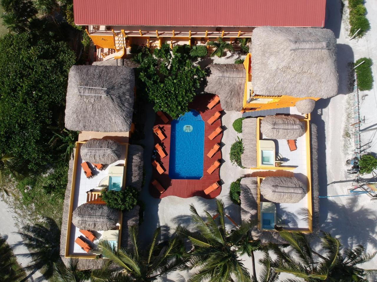 Seaside Cabanas Hotel Caye Corker Экстерьер фото