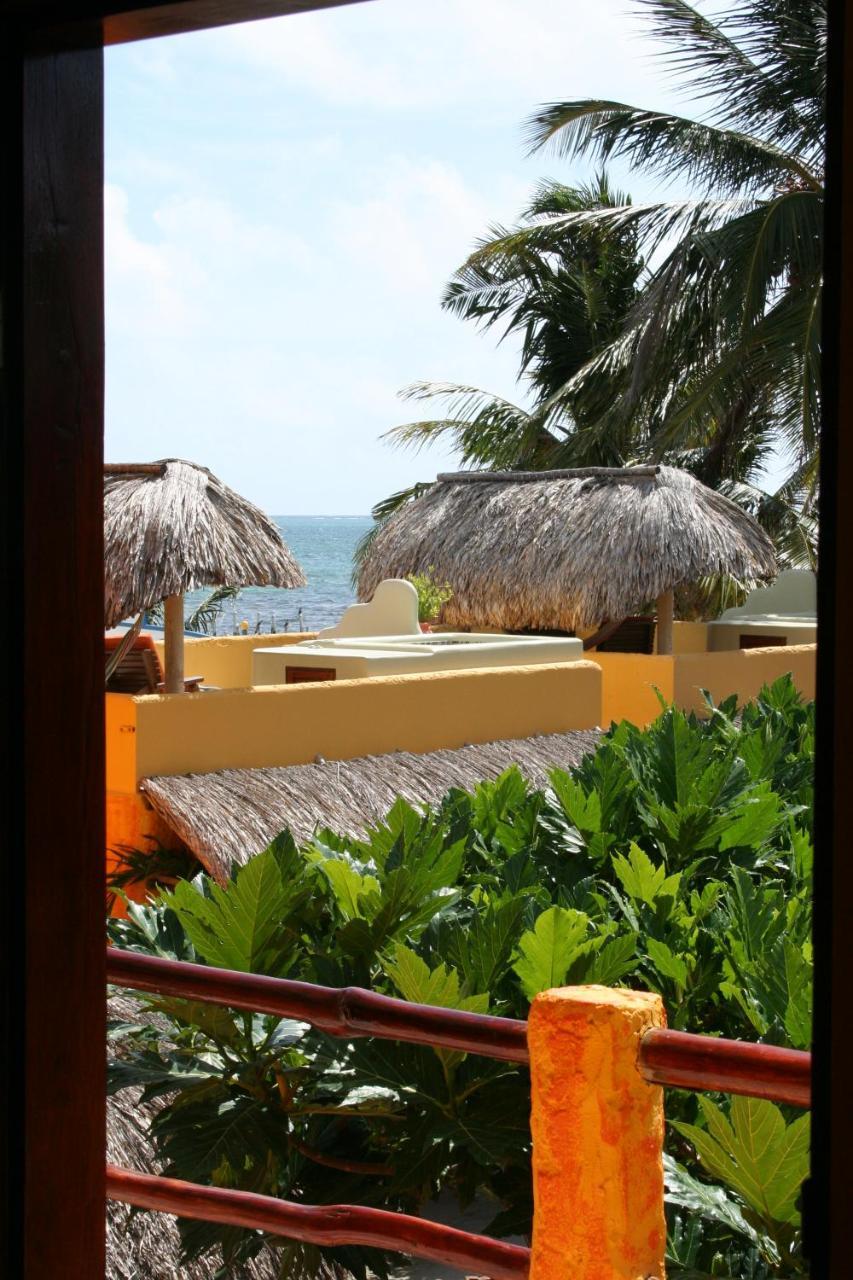 Seaside Cabanas Hotel Caye Corker Экстерьер фото
